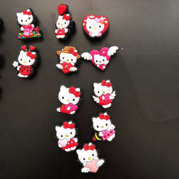 Hello Kitty 25 Piece Shoe Charms Variety Bag 1" Charms - Picture 4 of 5